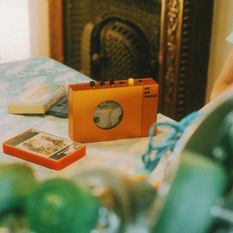 カセットプレイヤー WE-001 オレンジ 