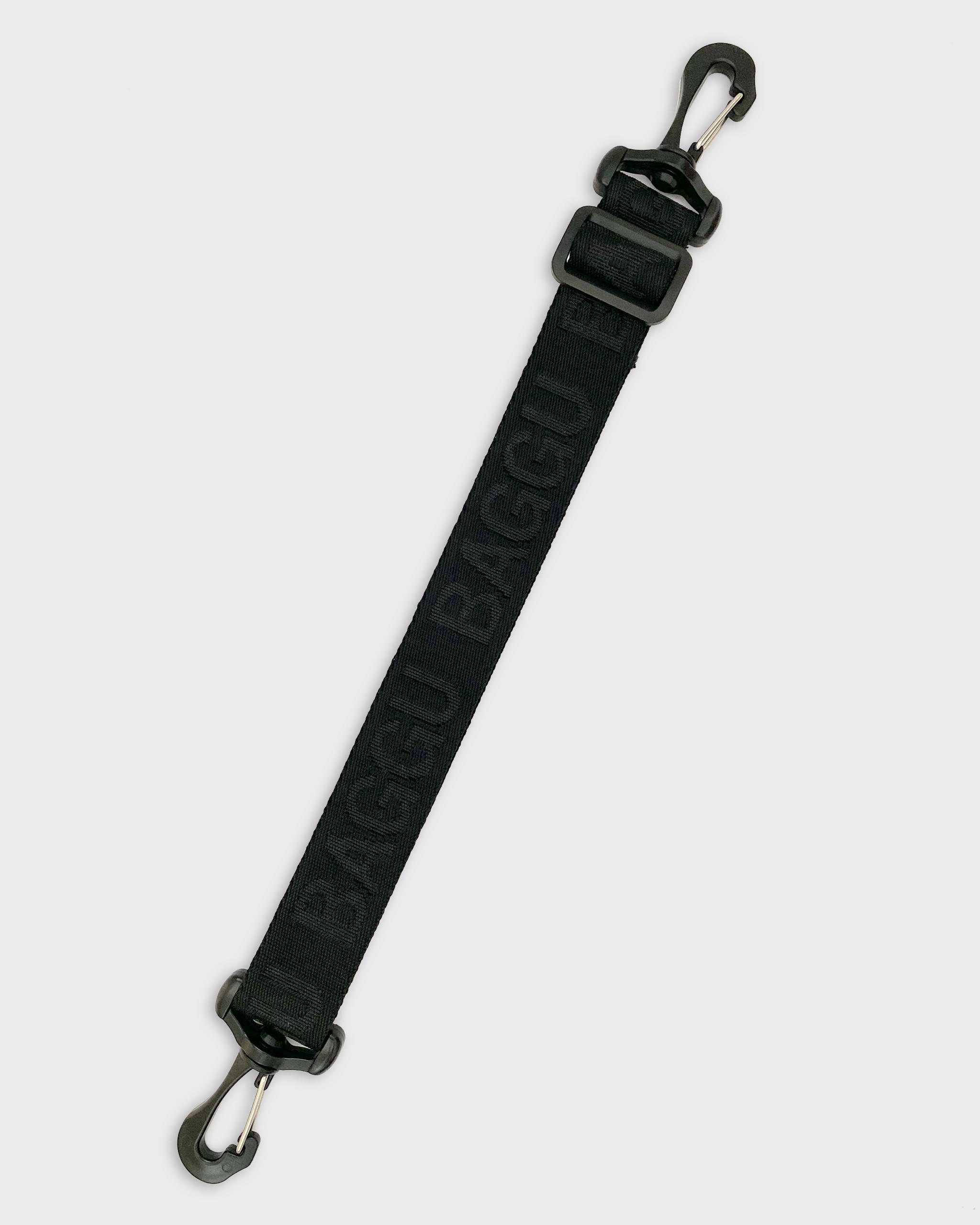 ATTACHABLE STRAP
