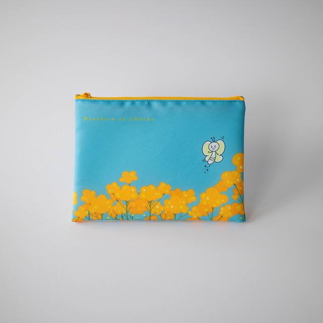 まっしろなちょうちょ　ポーチ