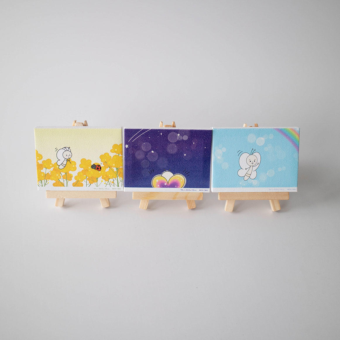 まっしろなちょうちょ　ミニチュアキャンバスB