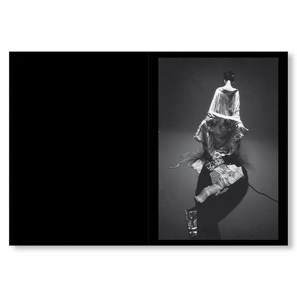 【500部限定】ONE PICTURE BOOK TWO #45: KIMONO by Eikoh Hosoe（細江英公） 写真集