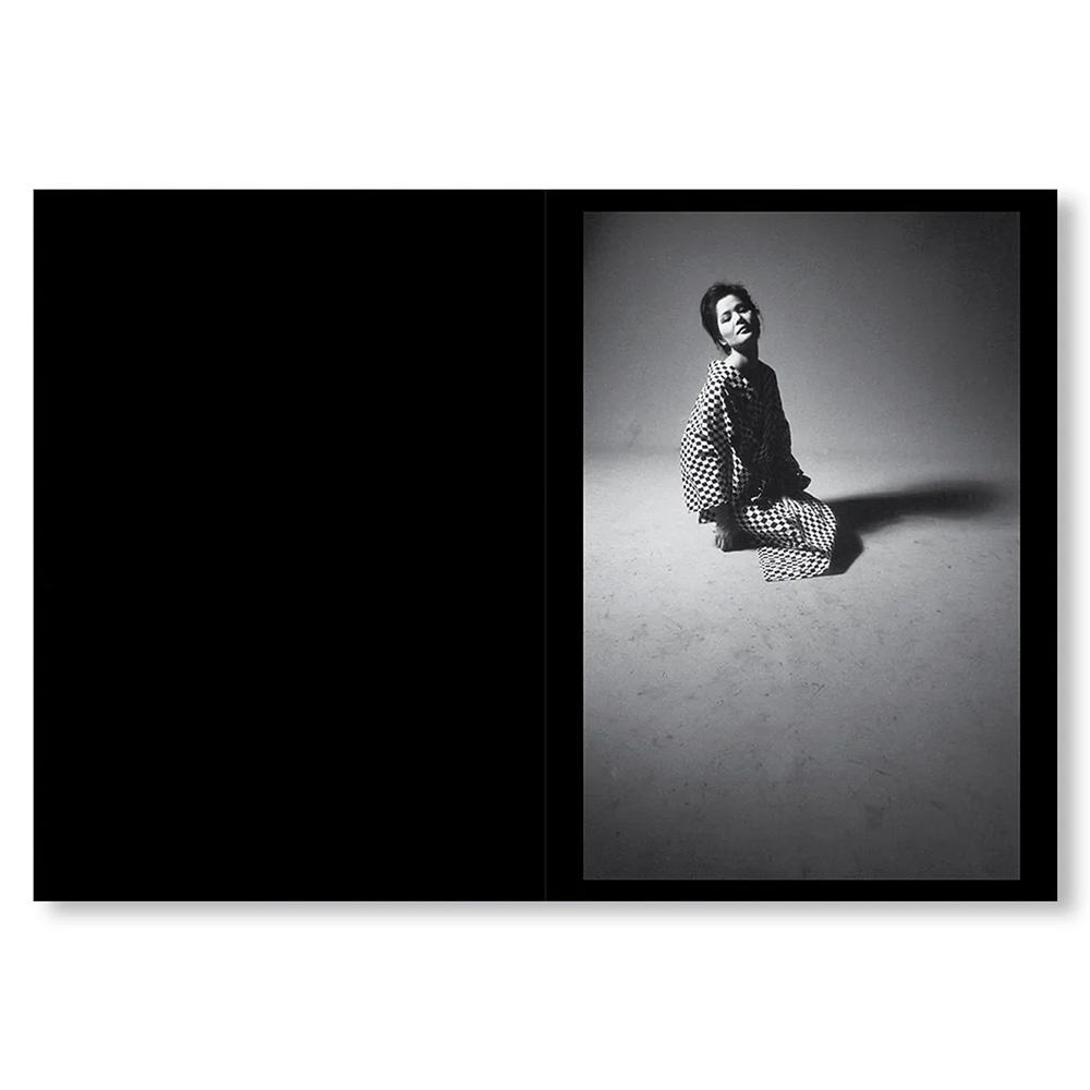 【500部限定】ONE PICTURE BOOK TWO #45: KIMONO by Eikoh Hosoe（細江英公） 写真集