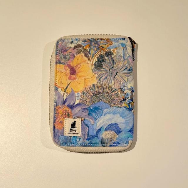 【二子玉川 蔦屋家電別注】文庫ブックポーチ /植物画柄/プリント BIBLIOPHILIC