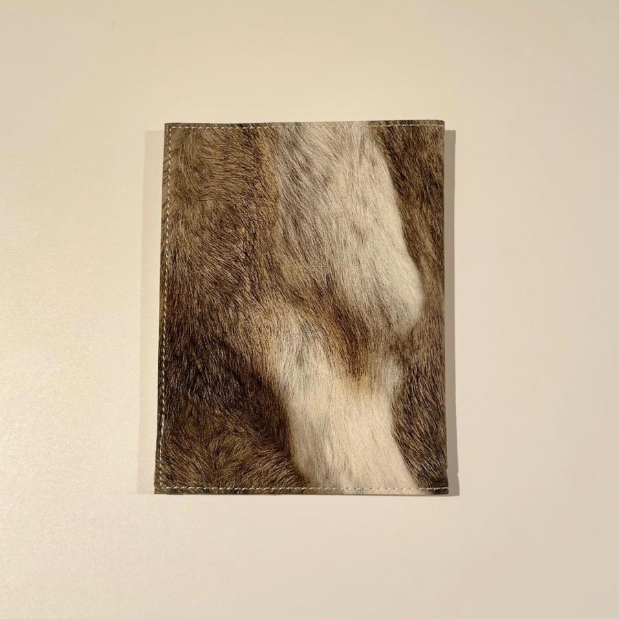 【二子玉川 蔦屋家電別注】文庫ブックカバー/毛皮柄/プリント BIBLIOPHILIC 