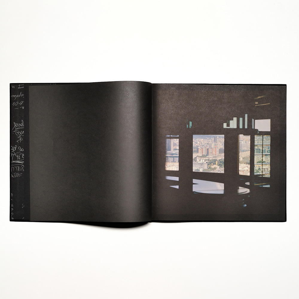 The Tower by Xiaofu Wang 写真集