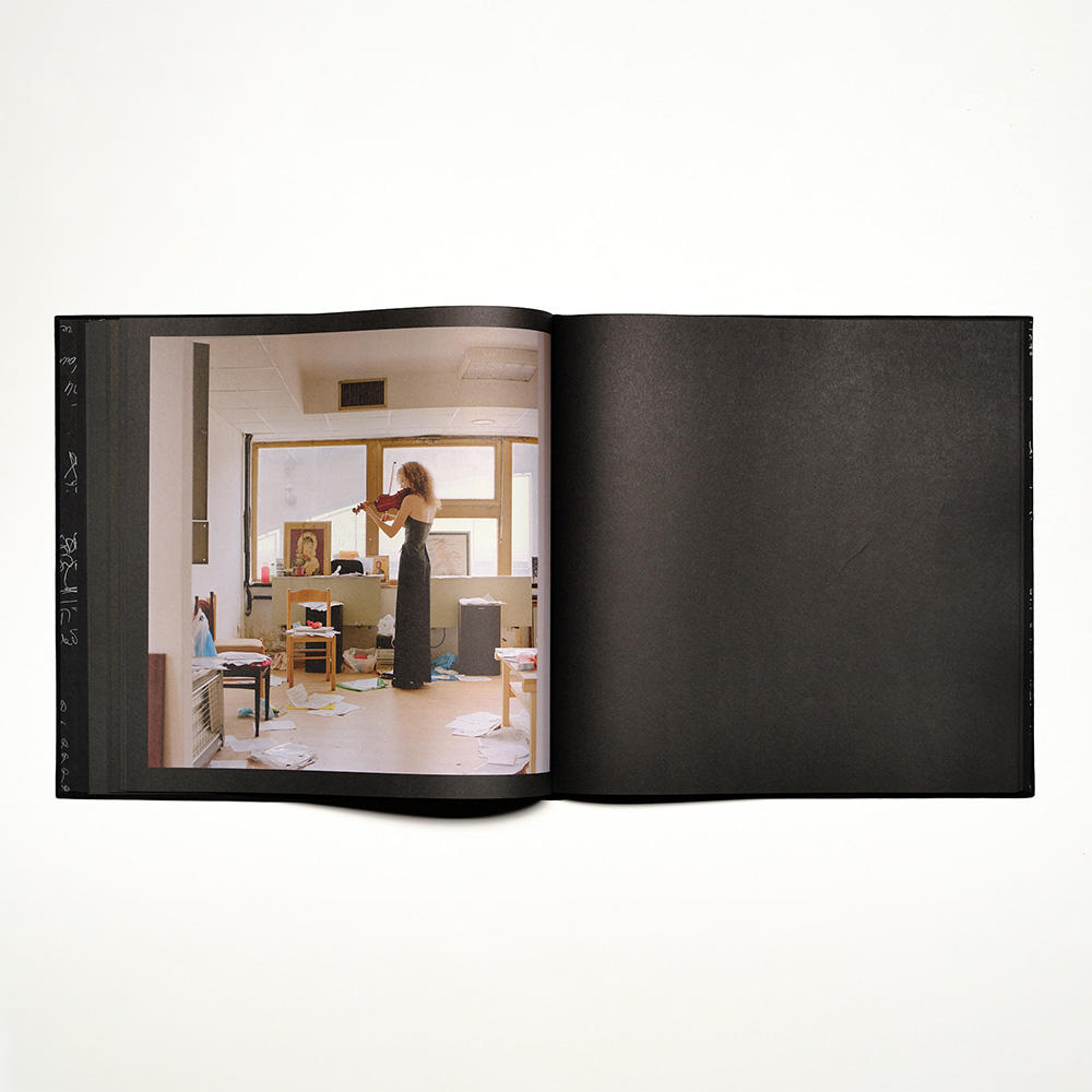 The Tower by Xiaofu Wang 写真集