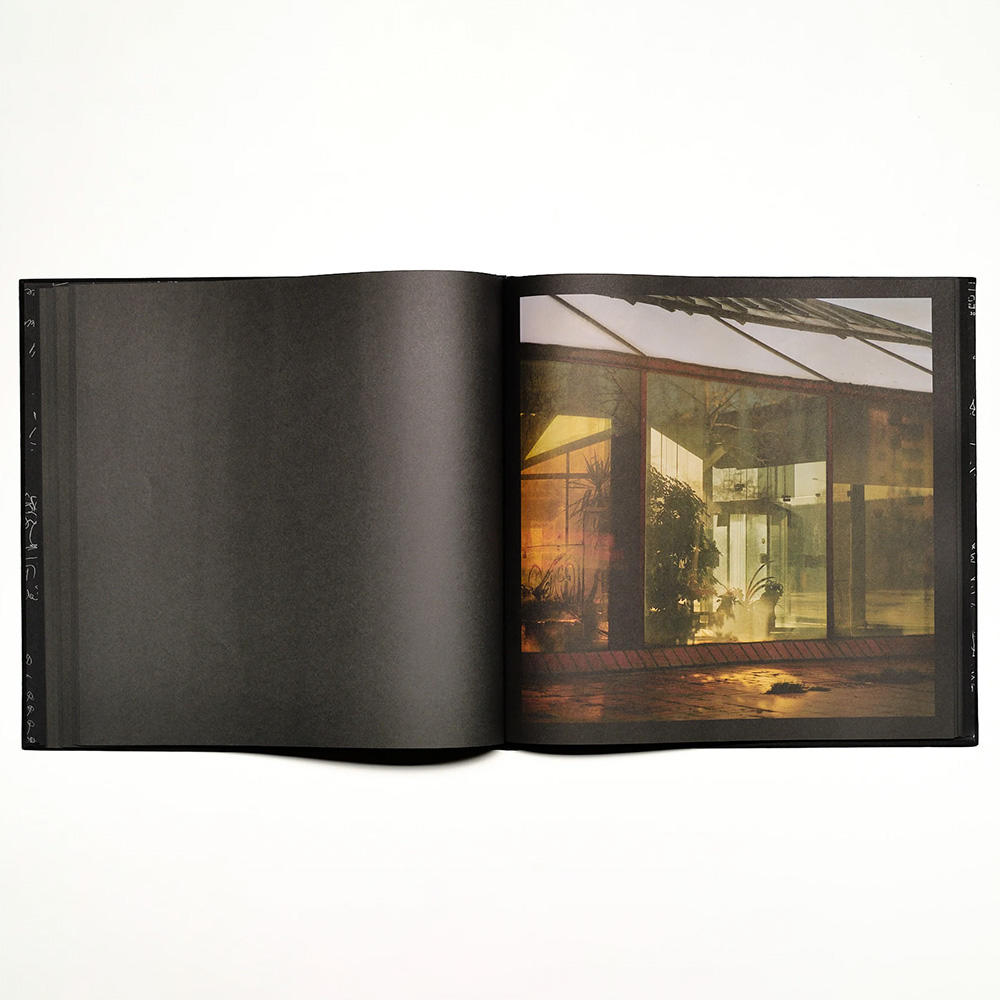 The Tower by Xiaofu Wang 写真集