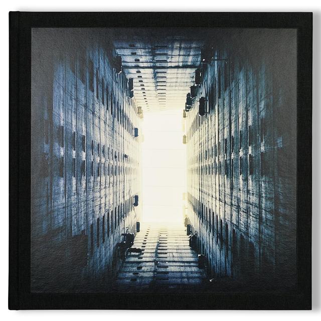 The Tower by Xiaofu Wang 写真集