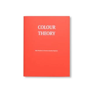 【サイン入り】COLOUR THEORY by Max Pinckers（マックス・ピンカーズ） & Victoria Gonzalez-Figueras（ヴィクトリア・ゴンザレス＝フィゲラス） 写真集