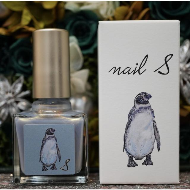 ネイルエス　luminous blue