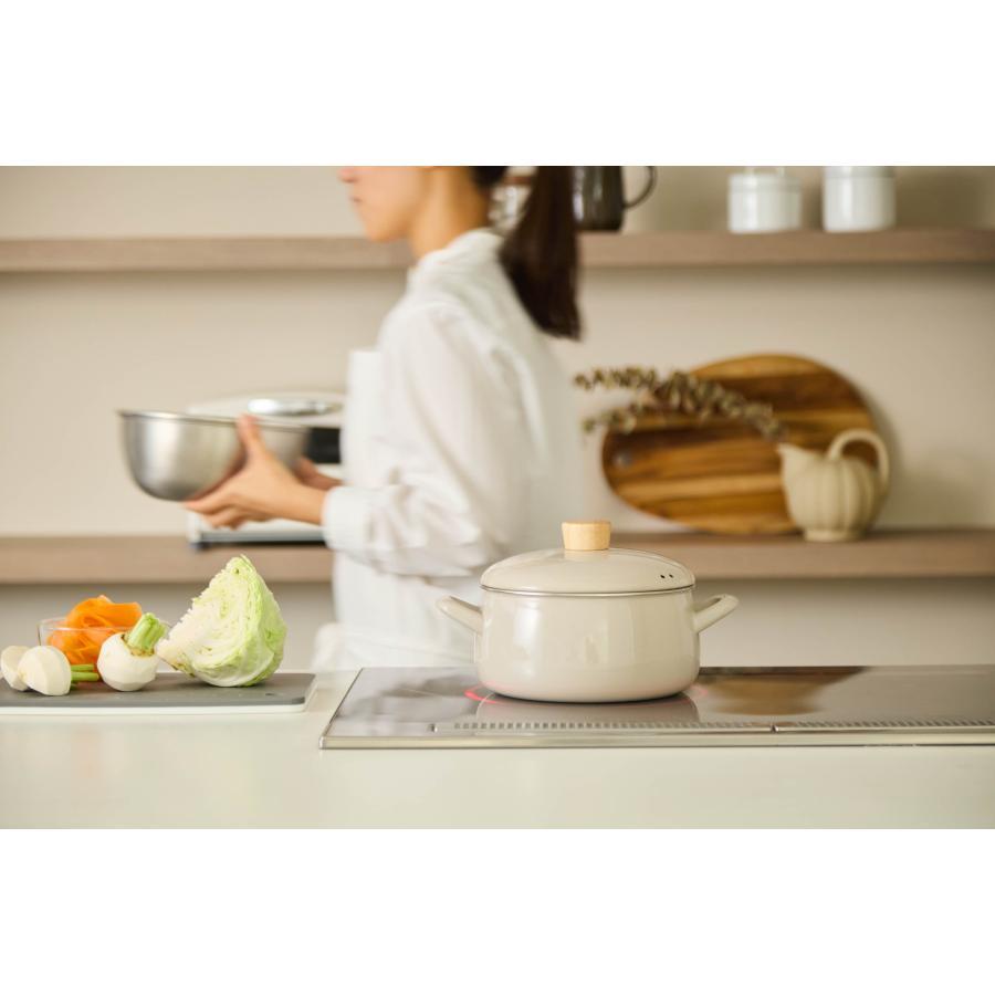 富士ホーロー せいろ付きホーロー鍋20cm グレージュ