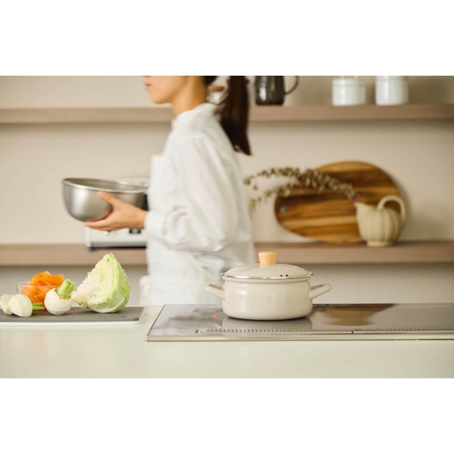 富士ホーロー せいろ付きホーロー鍋18cm グレージュ