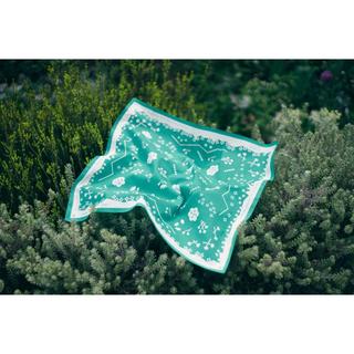 【青山希望】uki Big Handkerchief