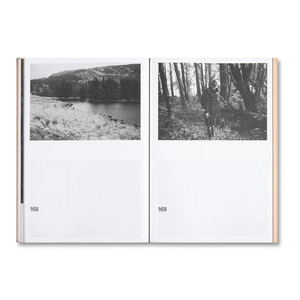  THE LOBSTER SCREENPLAY BOOK