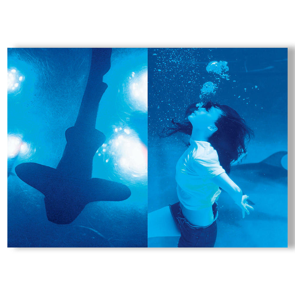 『is』by ウィン・シャ（Wing Shya 夏永康） 井上嗣也　写真集　