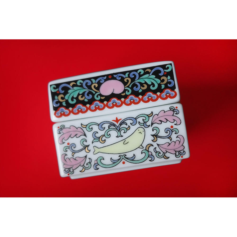 大津萌乃　天使文 角蓋物