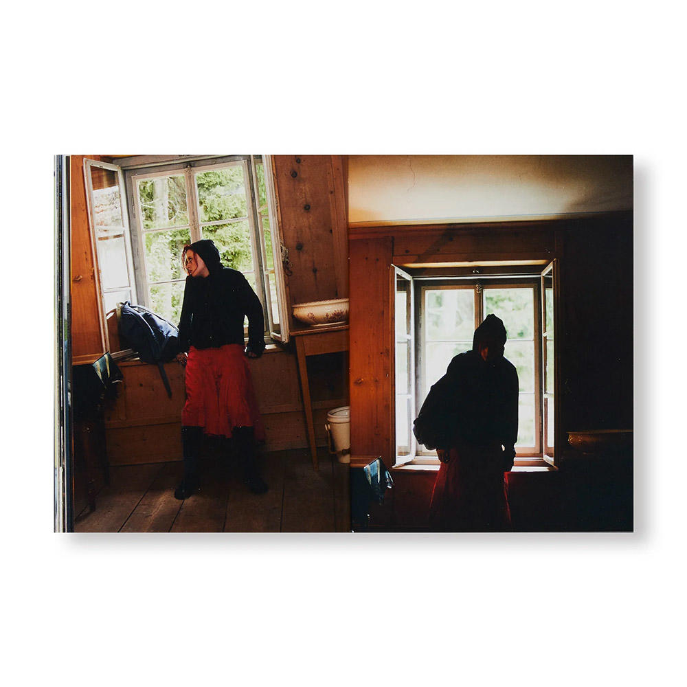 SOUVENIR ST. MORITZ #4 by David Sims（デヴィッド・ シムズ）, Jake Chapman（ジェイク・チャップマン） 写真集