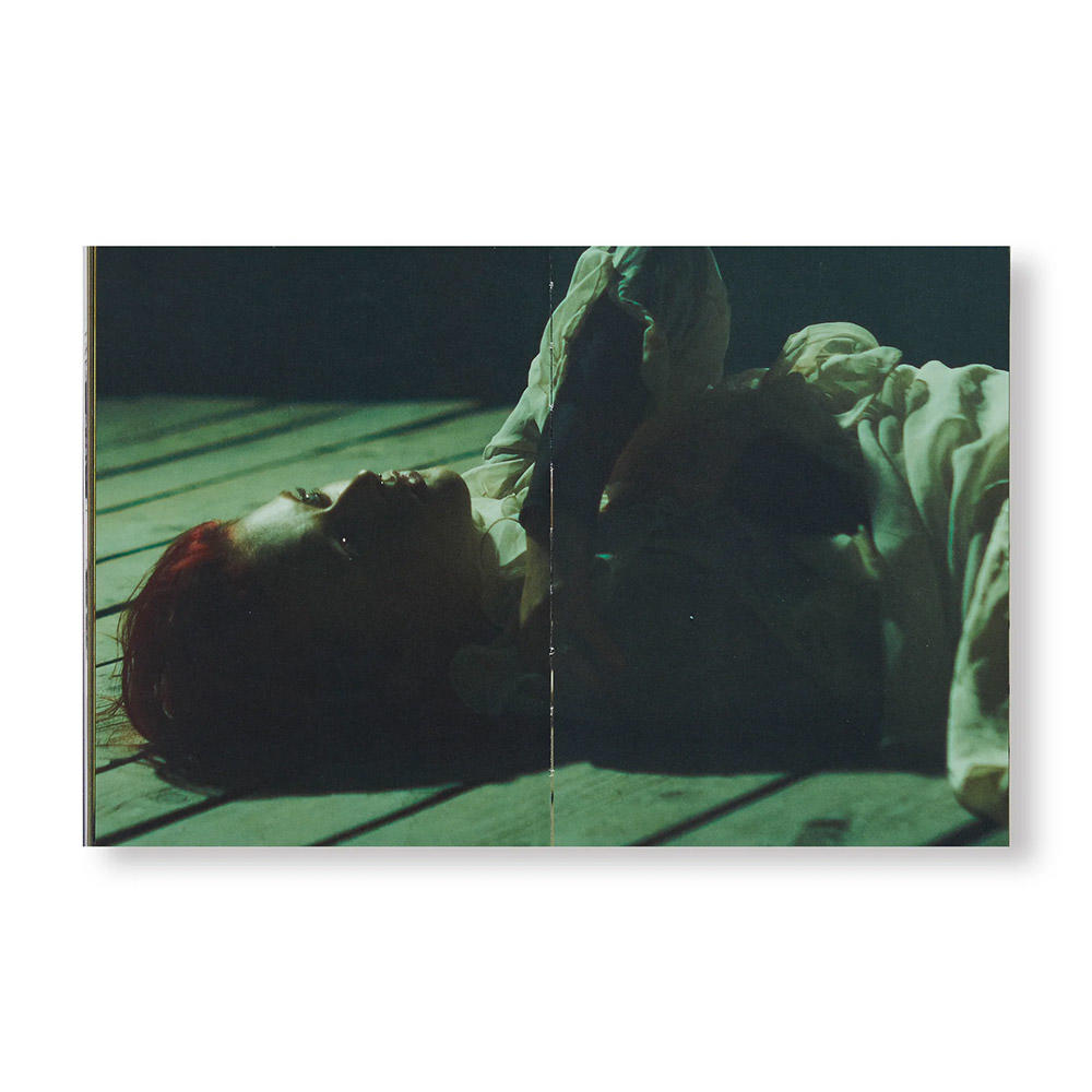 SOUVENIR ST. MORITZ #4 by David Sims（デヴィッド・ シムズ）, Jake Chapman（ジェイク・チャップマン） 写真集