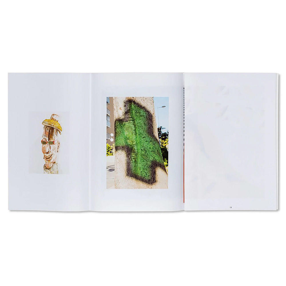 SOL by Ricardo Cases（リカルド・カセス） 写真集