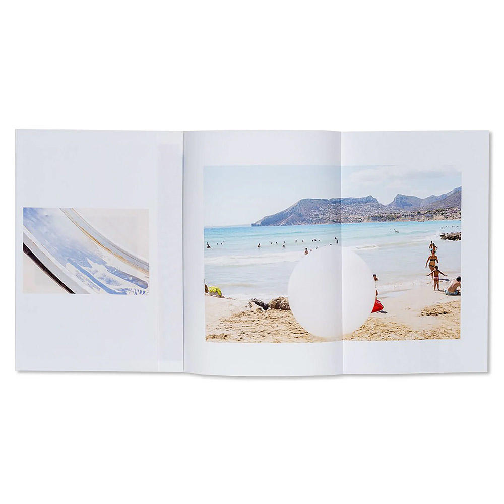 SOL by Ricardo Cases（リカルド・カセス） 写真集