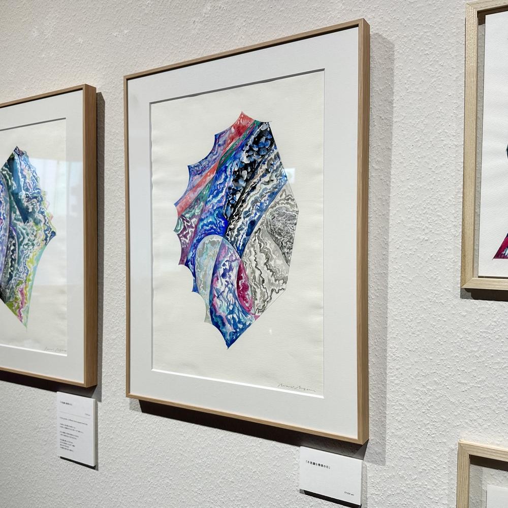 【青山希望：作品】「不思議な模様の石」　※2026年3月下旬～4月上旬頃発送予定