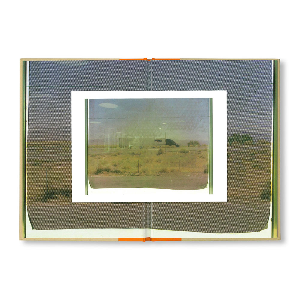 【サイン入りプリント付き】ONE PICTURE BOOK TWO #51: DESERT DAZE by Yoko Ikeda（池田葉子） 写真集　