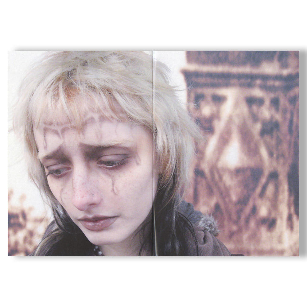 Genesis Vanishing by Jewel Yang（ジュエル・ヤン）　作品集