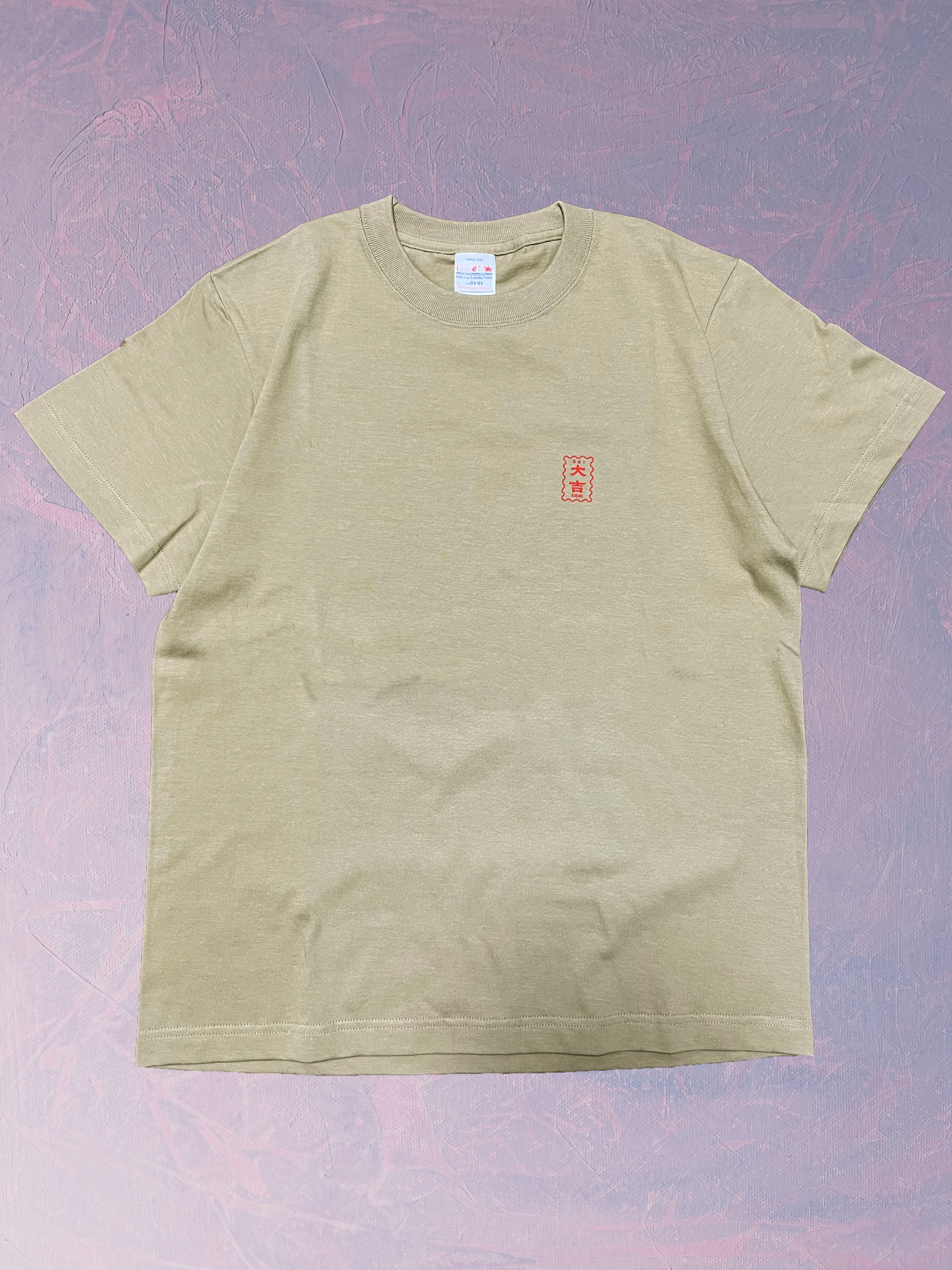 LUCK Tシャツ　際恵理