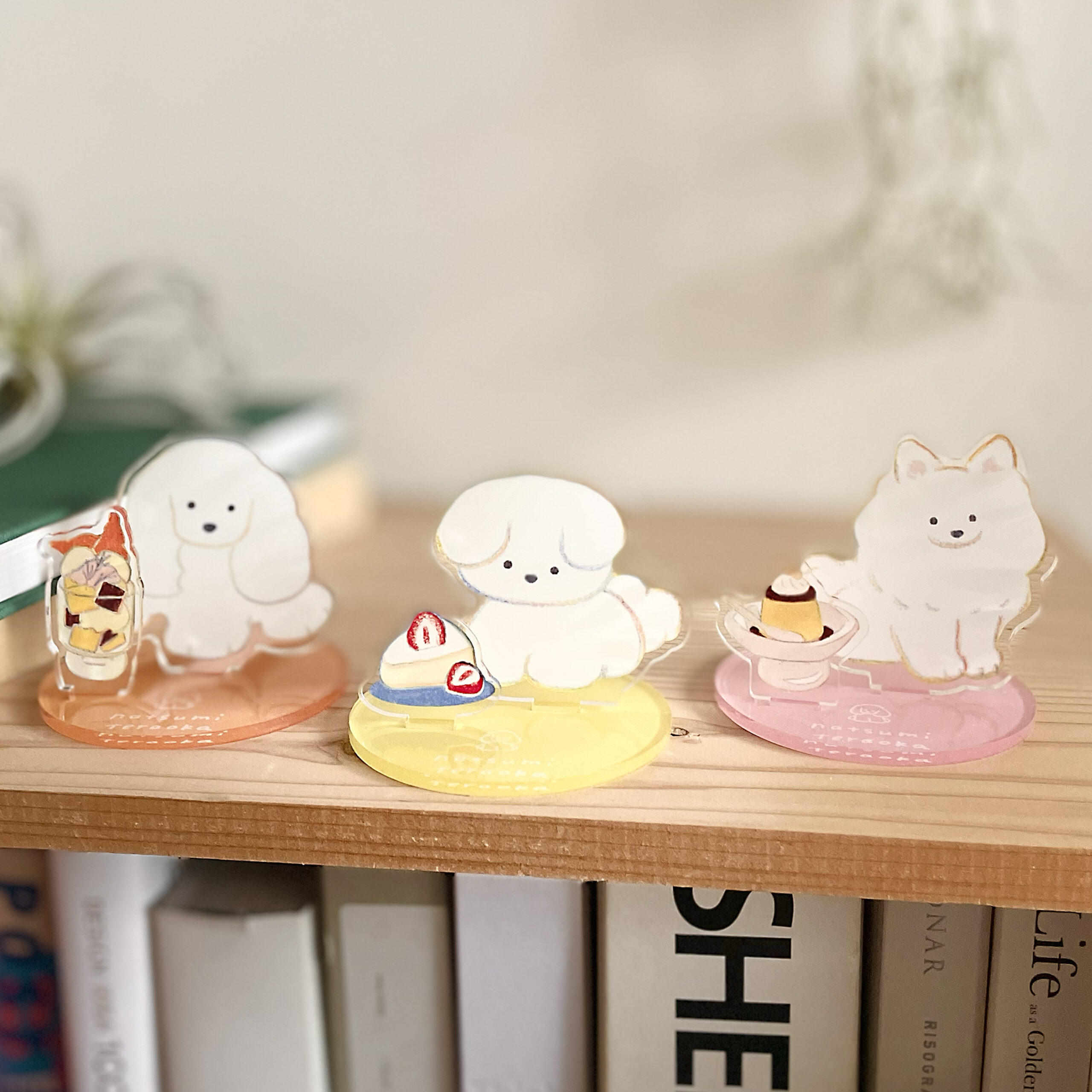 てらおかなつみのたくさんの犬展 アクリルスタンド イエロー