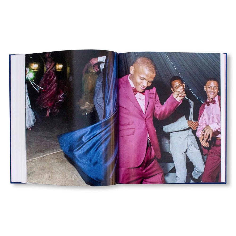 【限定500部】THE NIGHT IS YOUNG by Alice Mann　アリス・マン 写真集