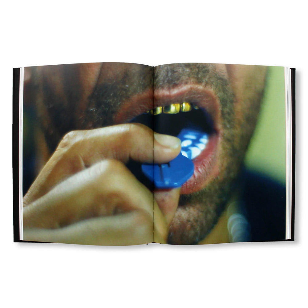 【(RE)EDITION／1000部限定】MOUTH FULL OF GOLDS by Eddie Plein（エディ・プレイン） 写真集