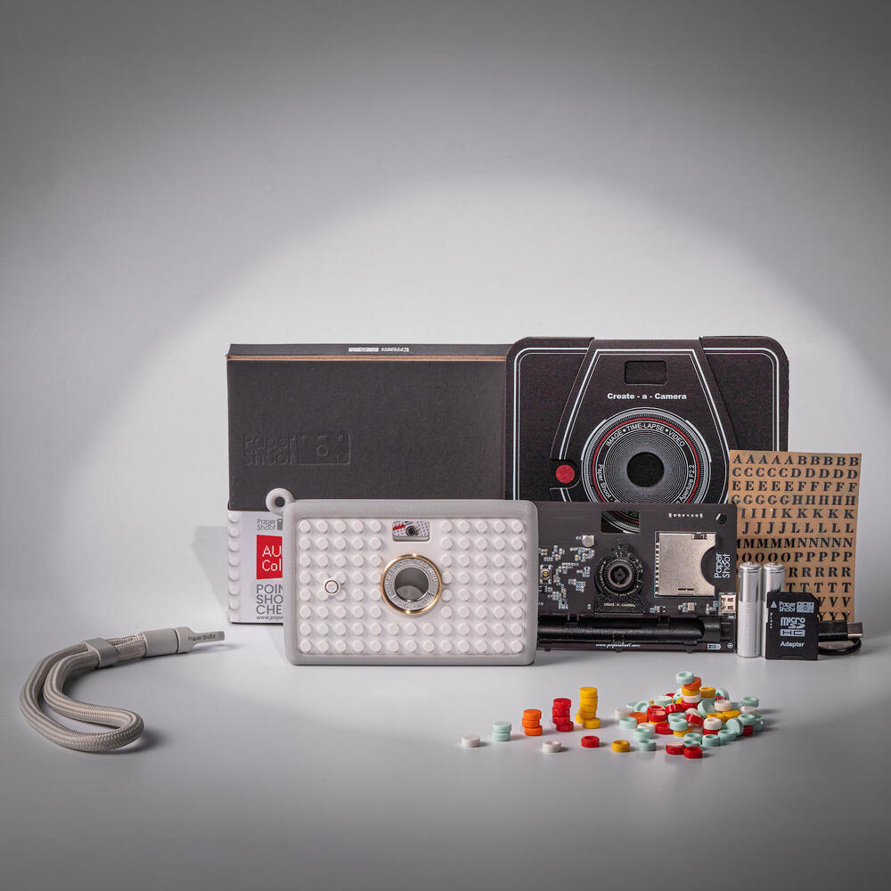 PaperShoot ペーパーシュート　Quartz Cube 20 MP Aura Bricks Camera Set w/ 64G SD & 2 batteries