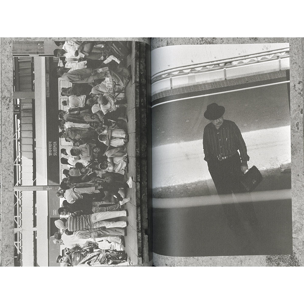 『Assembled 手の記憶』西野壮平 写真集