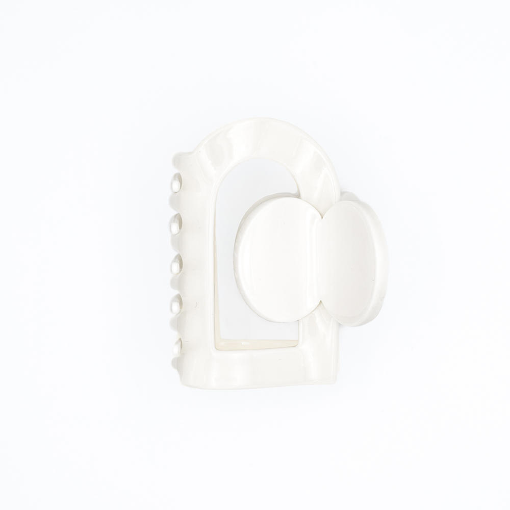 【瓜生太郎】Hair Claw M size_Pure White　ヘアクリップ