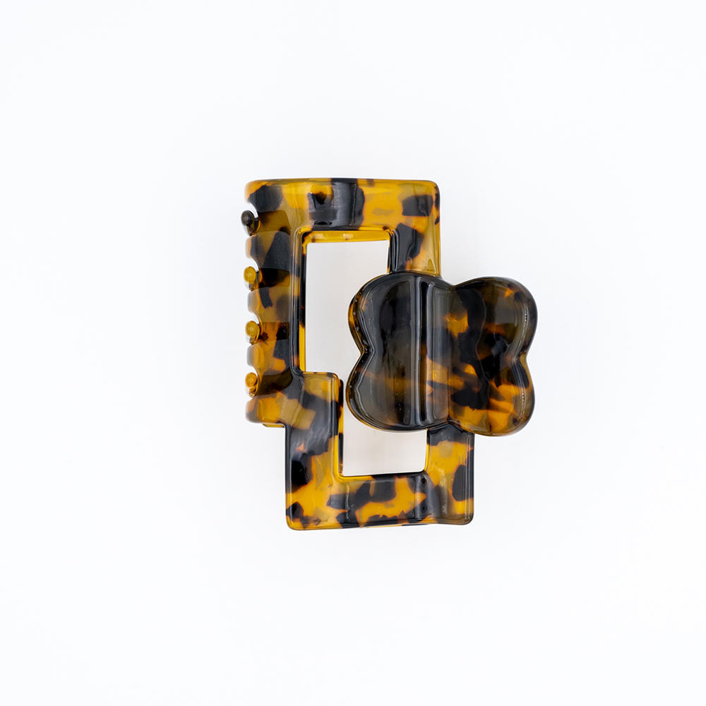 【瓜生太郎】Hair Claw M size_Honey Leopard　ヘアクリップ