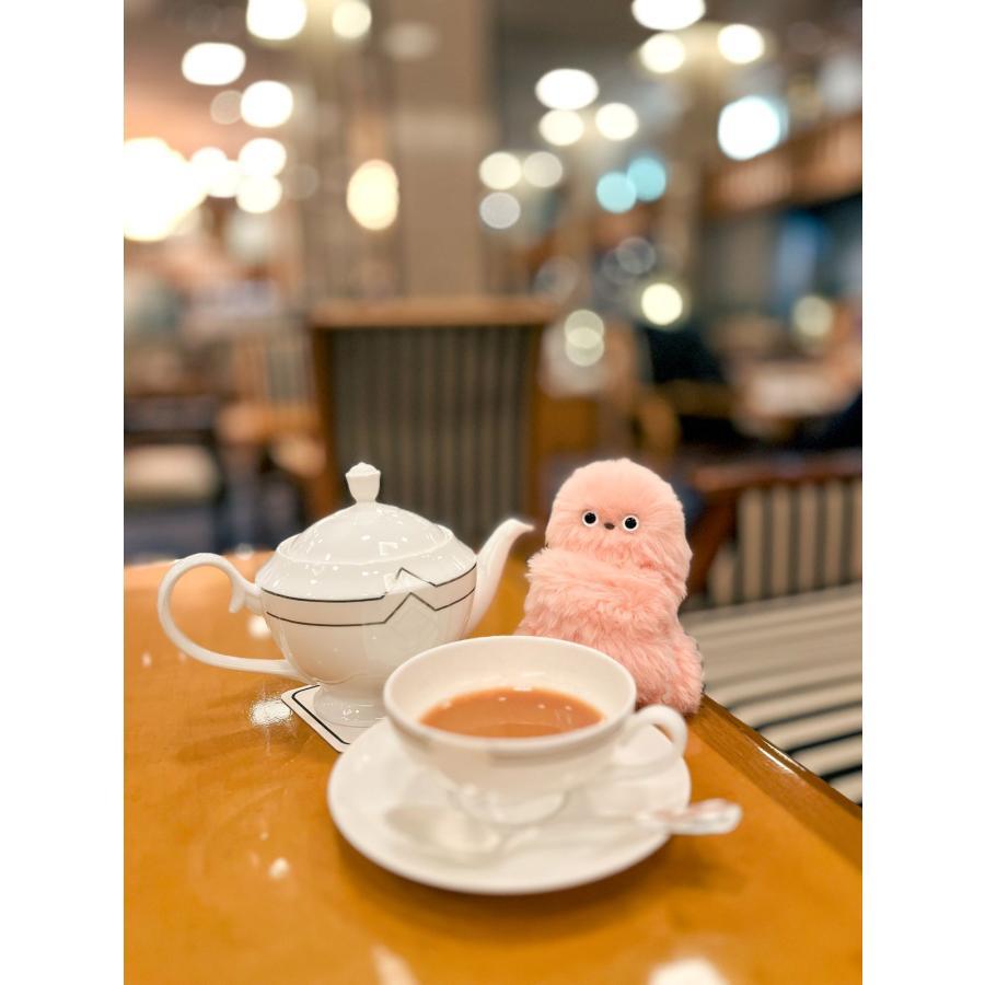 mirumi_Pink_ちら見するチャームロボット「みるみ」ピンク