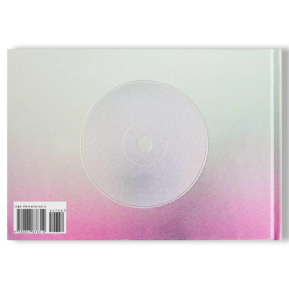 STAR By Petra Collins（ペトラ・コリンズ） 写真集