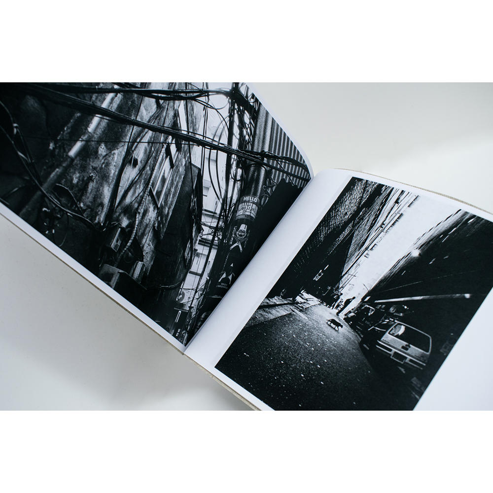 【限定350部／サイン&ナンバー入】 Stray Cats　森山大道写真集