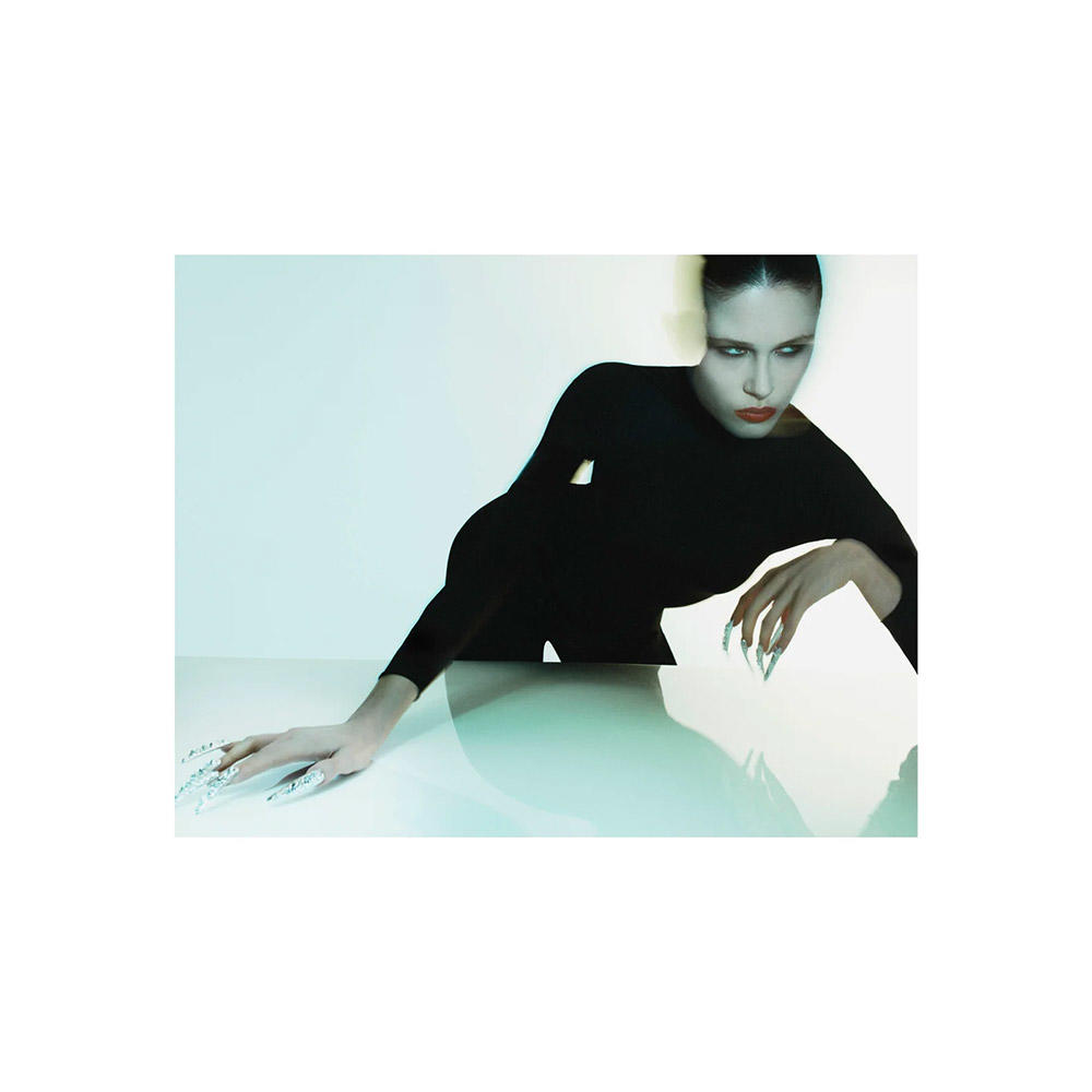 【予約】A MANUAL FOR LIVING CURATED FOR NIKE（ナイキ）　A Magazine Curated By　※5月中の入荷を予定