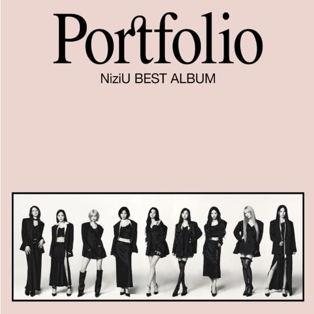 【予約・ポイント5倍】 7/1発売 NiziU Portfolio 初回生産限定盤 CD+ブックレット ベストアルバム