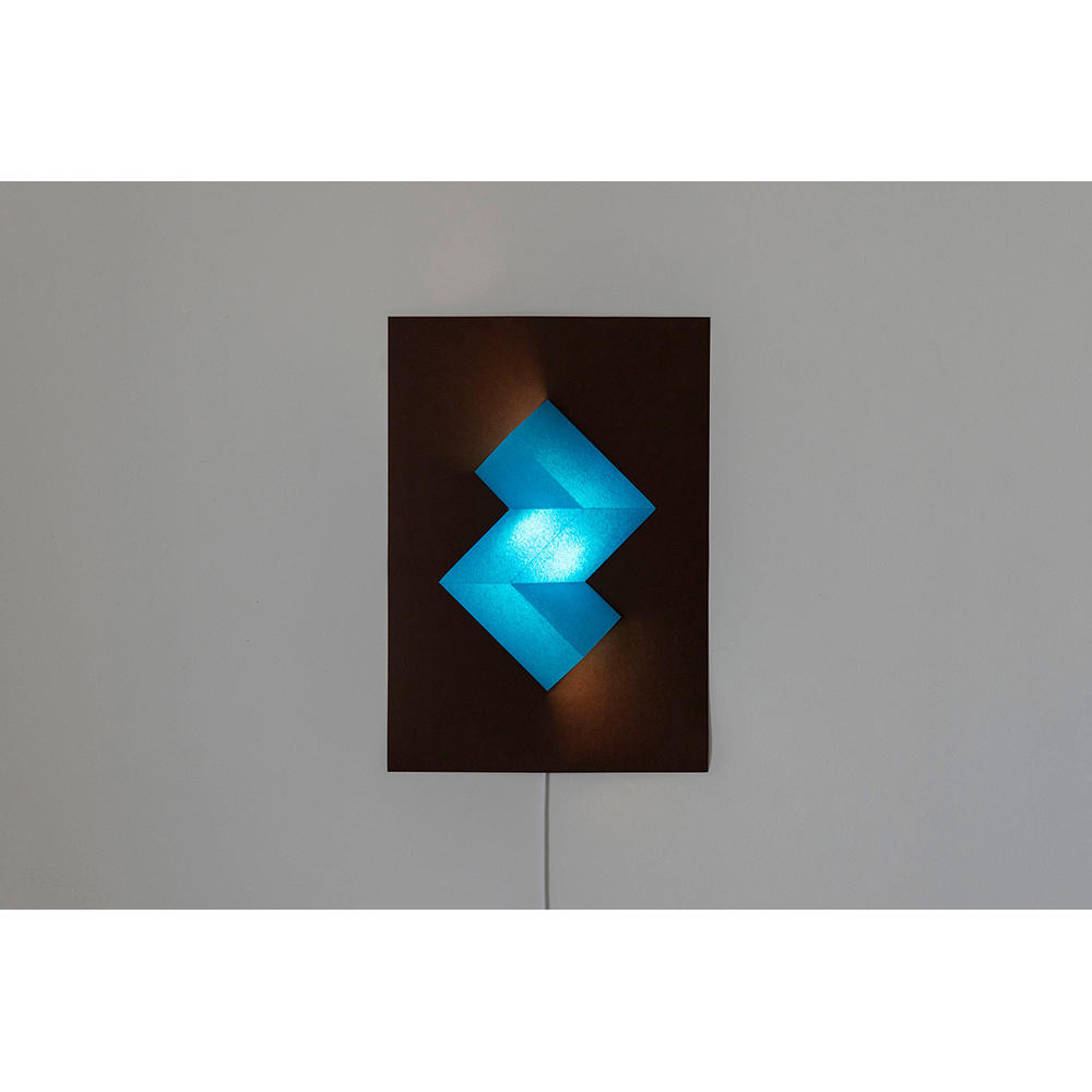 本山真帆【POSTER LIGHT (ポスターライト) 】ZIGU