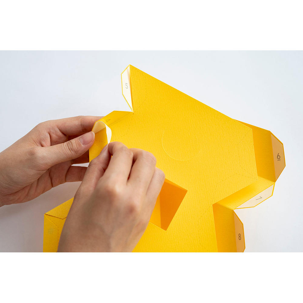 本山真帆【POSTER LIGHT (ポスターライト) 】ZAGU