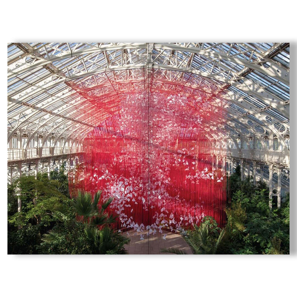 Chiharu Shiota: Threads of Life 塩田千春 作品集