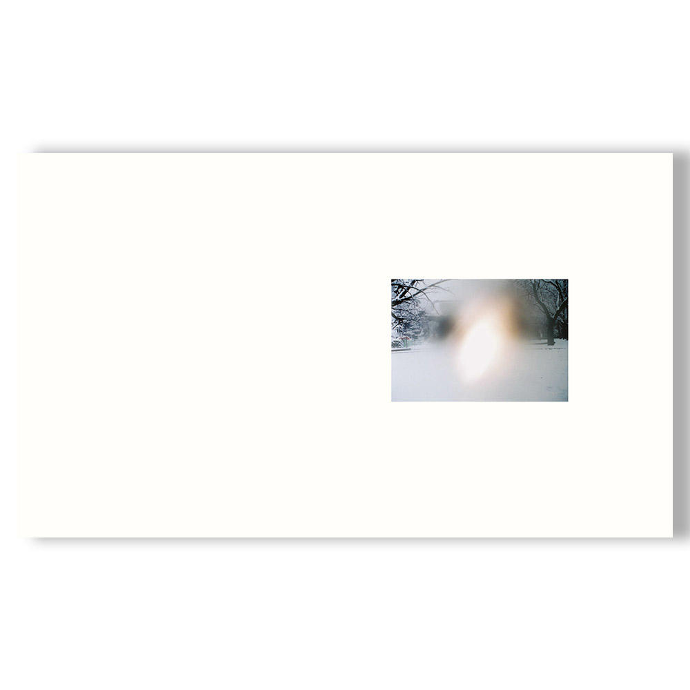【予約／特別限定版／500部限定／サイン＆エディションナンバー入】photographs by Yoshiyuki Okuyama（奥山由之）　写真集　※6月上旬発送予定