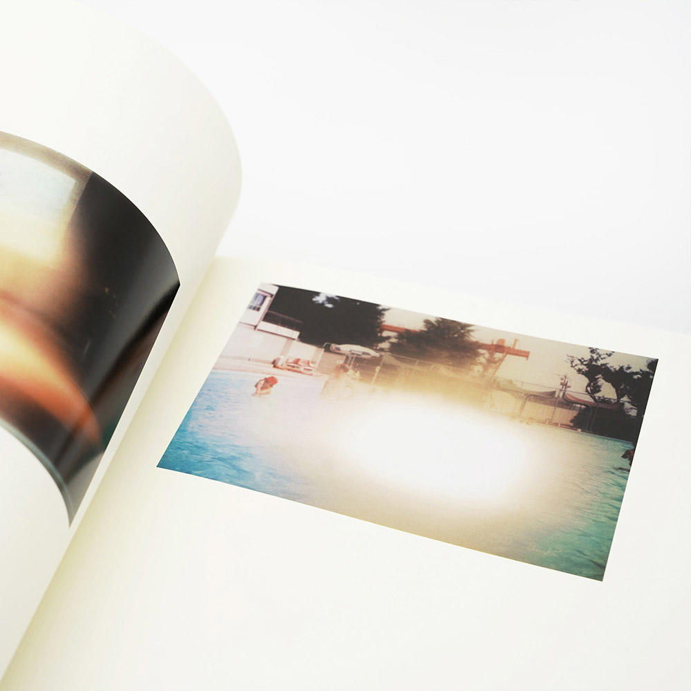 【予約／特別限定版／500部限定／サイン＆エディションナンバー入】photographs by Yoshiyuki Okuyama（奥山由之）　写真集　※6月上旬発送予定