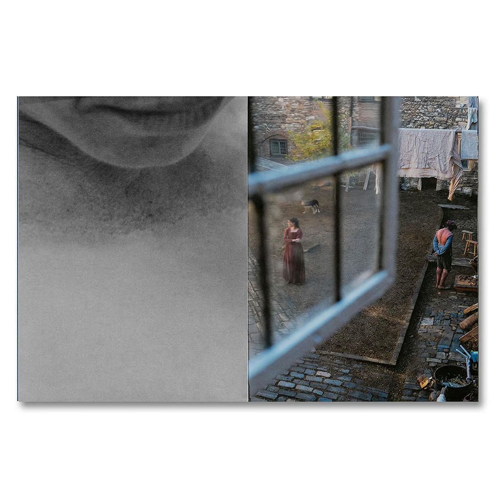 EVEN AS A SHADOW, EVEN AS A DREAM by Chloe Zhao, Jessie Buckley, Agata Grzybowska　（クロエ・ジャオ、ジェシー・バックリー、アガタ・グジボフスカ）作品集
