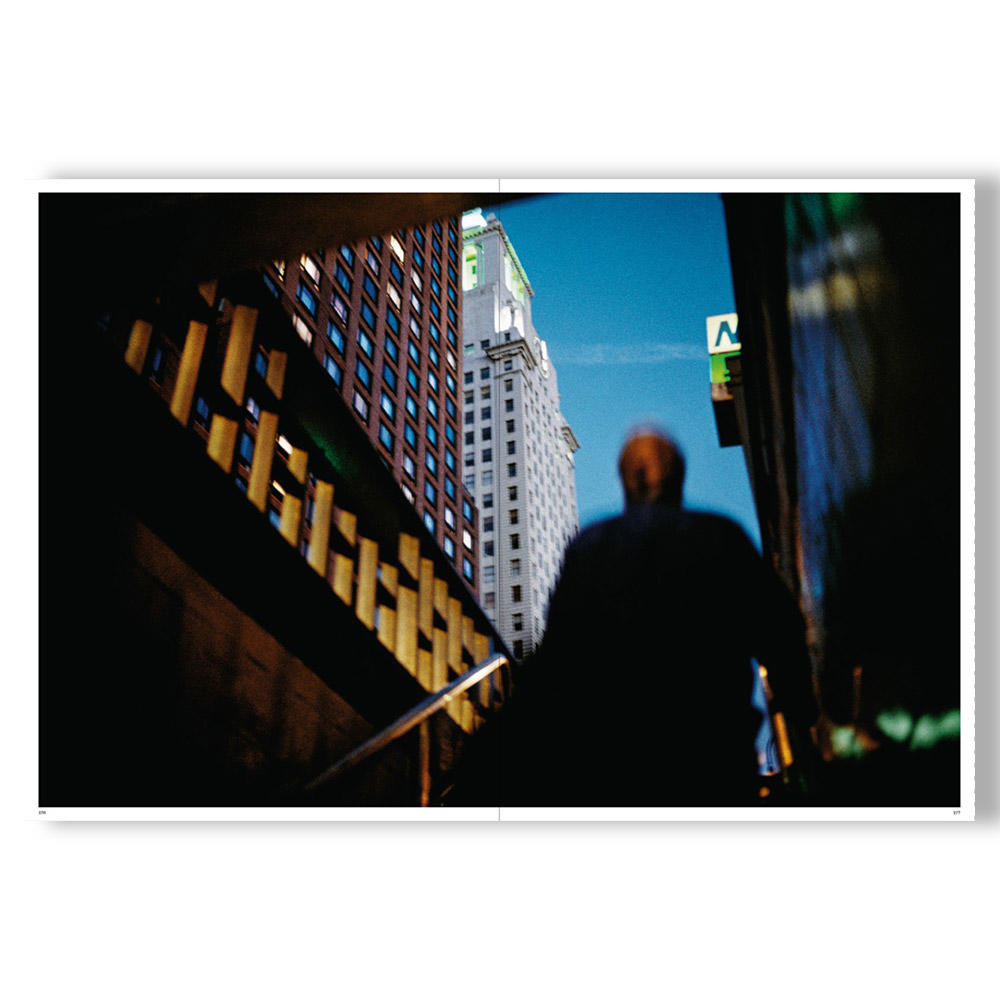New York by Harry Gruyaert（ハリー・グリエール）　写真集