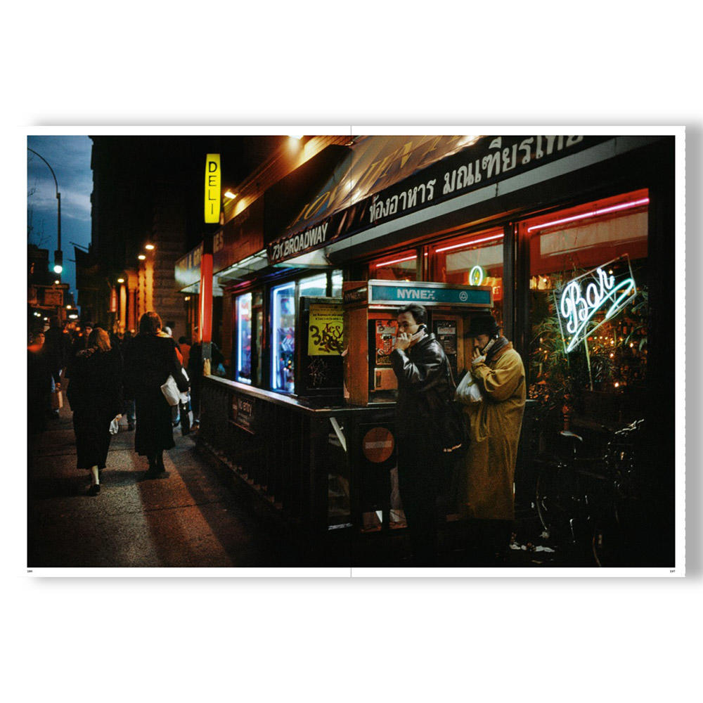 New York by Harry Gruyaert（ハリー・グリエール）　写真集