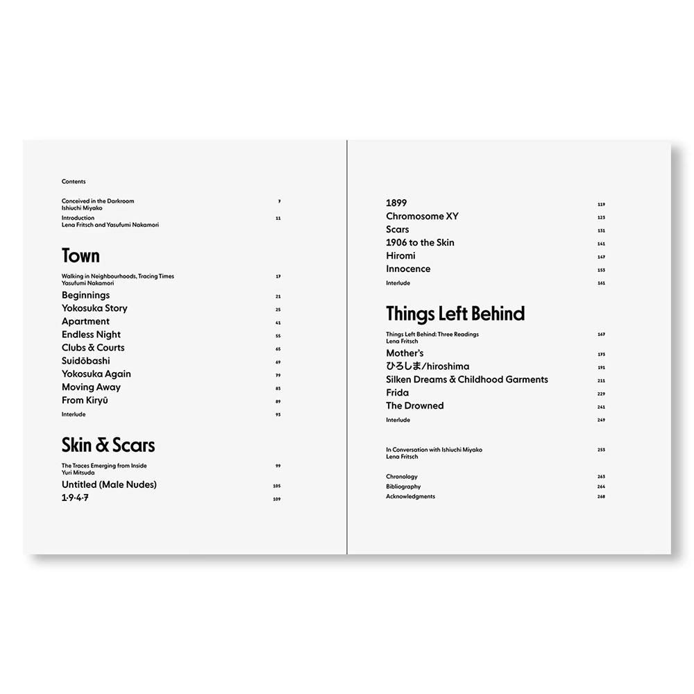 【予約／サイン入り】TRACES by Miyako Ishiuchi　石内都 写真集　※6月末頃入荷予定