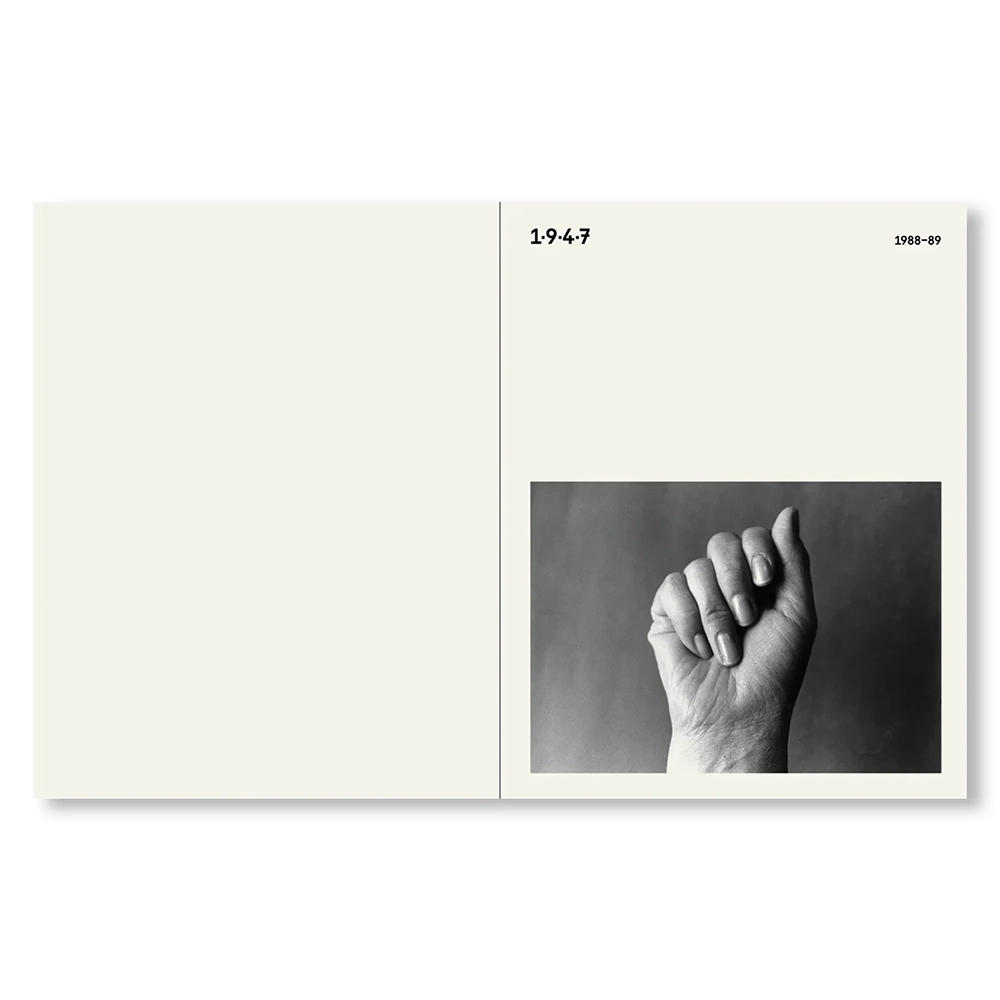 【予約／サイン入り】TRACES by Miyako Ishiuchi　石内都 写真集　※6月末頃入荷予定